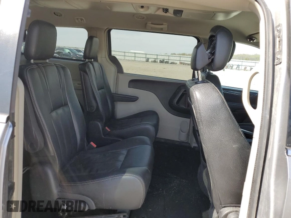 2016 Chrysler Town & Country Touring with VIN 2C4RC1BG4GR288801, listed as a Copart auction lot 52450365 with 101,087 mi miles and Salvage Title. Bid and sale history available at DreamBid. Image 11.