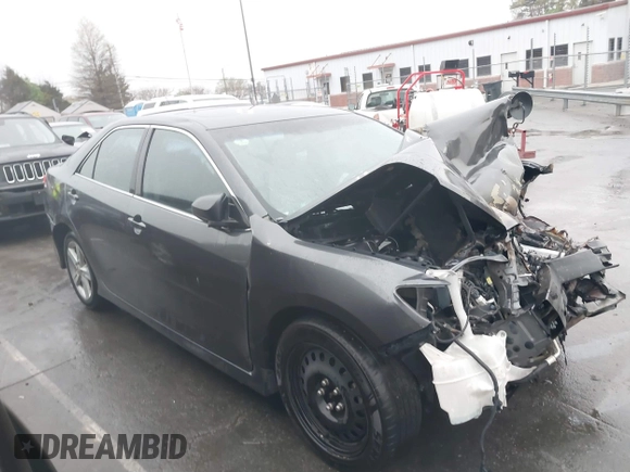 2012 Toyota Camry L with VIN 4T1BF1FK8CU069937, listed as a IAAI auction lot 41855920 with 132,842 mi miles. Bid and sale history available at carsss.com. Image 13.