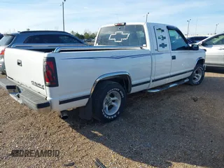 1998 Chevrolet Silverado 1500 with VIN 2GCEC19M3W1109428, listed as a IAAI auction lot 41557274 with 88,867 mi miles and . Bid and sale history available at DreamBid. Image 4.
