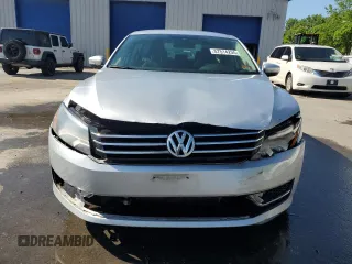 2015 Volkswagen Passat Limited Edition Edition z VIN 1VWAT7A32FC044082, wystawiony jako Copart lot #57514255 z przebiegiem 399 548 mil mil oraz Szkoda całkowita • Salvage title. Historia ofert i sprzedaży dostępna na DreamBid. Obrazek 5.