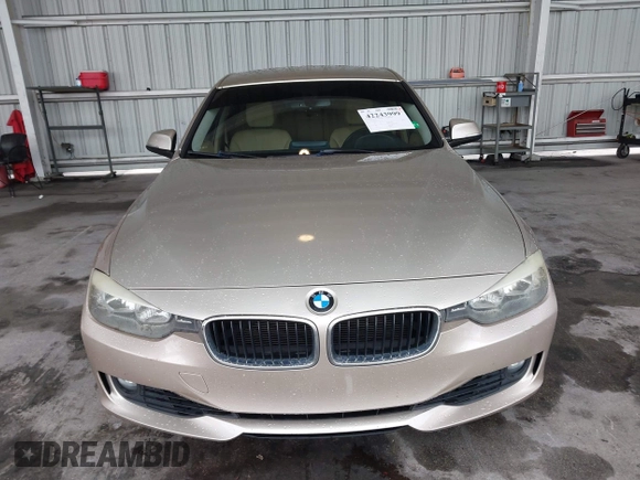 2013 BMW 3 Series 328i z VIN WBA3C1C51DK105056, wystawiony jako IAAI lot #42243999 z przebiegiem 92 659 mil mil oraz . Historia ofert i sprzedaży dostępna na DreamBid. Obrazek 12.