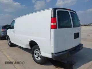2008 Chevrolet Express Cargo z VIN 1GCFG15X381134847, wystawiony jako IAAI lot #41933588 z przebiegiem 114 592 mil mil oraz . Historia ofert i sprzedaży dostępna na DreamBid. Obrazek 3.
