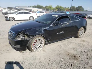 2013 Cadillac CTS with VIN 1G6DC1E35D0104140, listed as a Copart auction lot 64690405 with 150,283 mi miles and Salvage title. Bid and sale history available at DreamBid. Image 1.