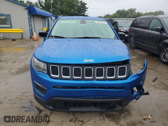 2020 Jeep Compass Sport z VIN 3C4NJCAB9LT246900, wystawiony jako Copart lot #60553325 z przebiegiem 89 386 mil mil oraz Szkoda całkowita • Salvage title. Historia ofert i sprzedaży dostępna na DreamBid. Obrazek 5.