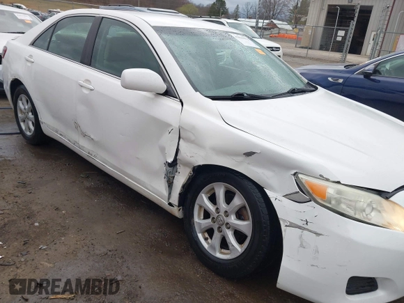 2011 Toyota Camry LE with VIN 4T4BF3EK5BR098345, listed as a IAAI auction lot 41819952 with 184,713 mi miles. Bid and sale history available at carsss.com. Image 6.