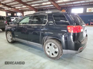 2011 GMC Terrain SLE-2 with VIN 2CTFLTE53B6242979, listed as a Copart auction lot 82396214 with 121,454 mi miles and Clean Title. Bid and sale history available at carsss.com. Image 2.