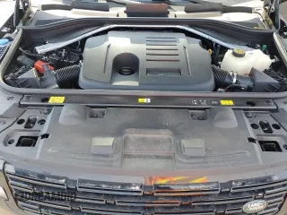 2024 Land Rover Range Rover Sport Dynamic SE with VIN SAL1L9FU2RA411720, listed as a Copart auction lot 50358925 with 10,425 mi miles and Salvage title. Bid and sale history available at DreamBid. Image 11.