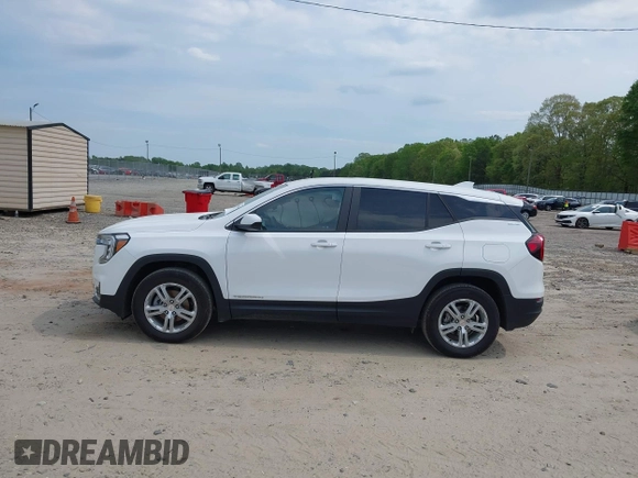 2024 GMC Terrain SLE z VIN 3GKALMEG3RL103586, wystawiony jako IAAI lot #42016804 z przebiegiem 21 596 mil mil oraz . Historia ofert i sprzedaży dostępna na DreamBid. Obrazek 14.