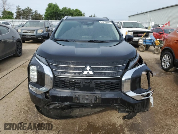 2022 Mitsubishi Outlander SE z VIN JA4J4UA80NZ608585, wystawiony jako Copart lot #61218095 z przebiegiem 164 095 mil mil oraz Czysty tytuł • Clean title. Historia ofert i sprzedaży dostępna na DreamBid. Obrazek 5.