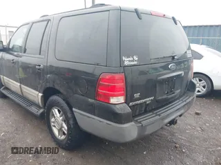 2003 Ford Expedition Special Service with VIN 1FMRU15W23LC06496, listed as a IAAI auction lot 41573950 with 253,461 mi miles. Bid and sale history available at carsss.com. Image 6.