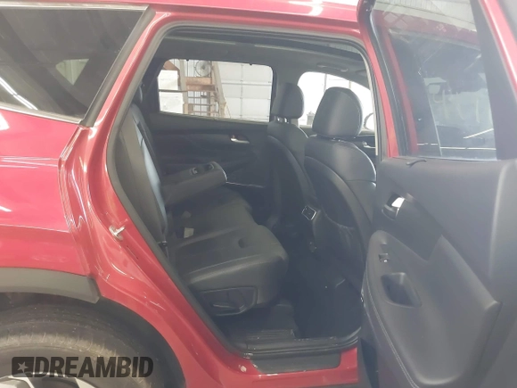 2023 Hyundai Santa Fe SEL z VIN 5NMS3DAJ1PH563678, wystawiony jako IAAI lot #41712478 z przebiegiem 26 151 mil mil oraz . Historia ofert i sprzedaży dostępna na DreamBid. Obrazek 8.