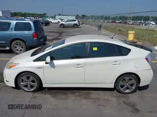 2013 Toyota Prius One z VIN JTDKN3DU8D5601612, wystawiony jako IAAI lot #42402108 z przebiegiem 224 420 mil mil oraz . Historia ofert i sprzedaży dostępna na DreamBid. Obrazek 14.