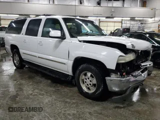 2001 Chevrolet Suburban LS with VIN 1GNFK16T71J274858, listed as a Copart auction lot 41432605 with 215,844 mi miles and Salvage Title. Bid and sale history available at carsss.com. Image 4.