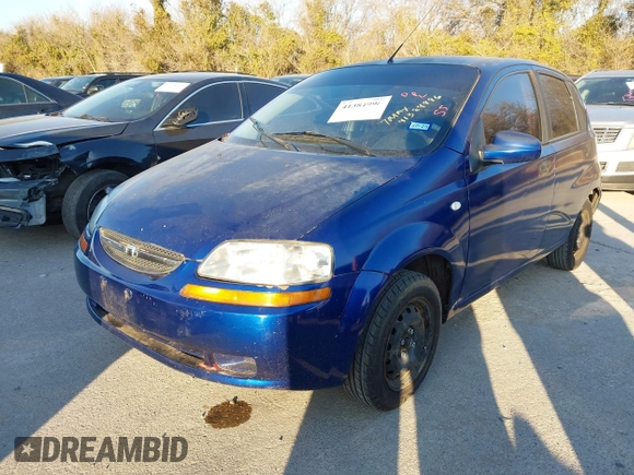 2008 Chevrolet Aveo LS with VIN KL1TD66648B222113, listed as a IAAI auction lot 41384996 with 135,794 mi miles and . Bid and sale history available at DreamBid. Image 2.