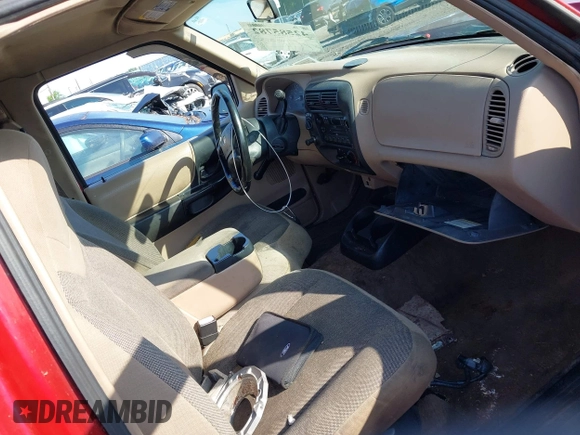 2002 Ford Ranger XL z VIN 1FTZR15E12PA73458, wystawiony jako IAAI lot #42585782 z przebiegiem 146 309 mil mil oraz . Historia ofert i sprzedaży dostępna na DreamBid. Obrazek 4.