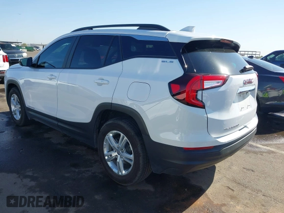 2022 GMC Terrain SLE with VIN 3GKALMEV2NL146762, listed as a IAAI auction lot 41991834 with 68,209 mi miles. Bid and sale history available at carsss.com. Image 3.