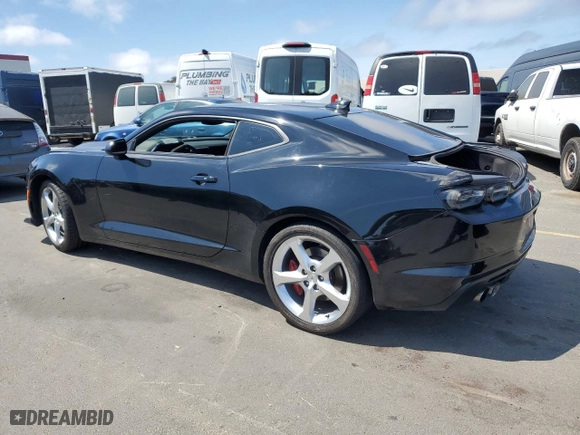 2020 Chevrolet Camaro 1SS with VIN 1G1FE1R78L0125178, listed as a Copart auction lot 62211304 with 45,348 mi miles and Salvage Title. Bid and sale history available at carsss.com. Image 2.