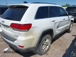 2020 Jeep Grand Cherokee Altitude z VIN 1C4RJFAGXLC216797, wystawiony jako IAAI lot #42288098 z przebiegiem 71 157 mil mil oraz . Historia ofert i sprzedaży dostępna na DreamBid. Obrazek 4.