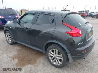 2011 Nissan Juke SV with VIN JN8AF5MR2BT008003, listed as a IAAI auction lot 42065939 with 190,984 mi miles. Bid and sale history available at carsss.com. Image 3.