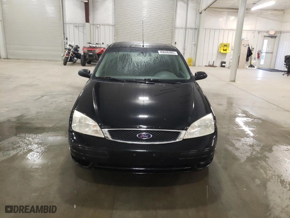 2005 Ford Focus S with VIN 1FAHP34N75W134309, listed as a Copart auction lot 49696985 with NaN miles and Clean Title. Bid and sale history available at carsss.com. Image 5.