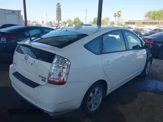 2009 Toyota Prius with VIN JTDKB20U297875540, listed as a IAAI auction lot 41851455 with 183,251 mi miles and . Bid and sale history available at carsss.com. Image 4.