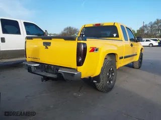 2004 Chevrolet Colorado LS Z85 with VIN 1GCDT196148160045, listed as a IAAI auction lot 41817439 with 178,906 mi miles. Bid and sale history available at carsss.com. Image 4.
