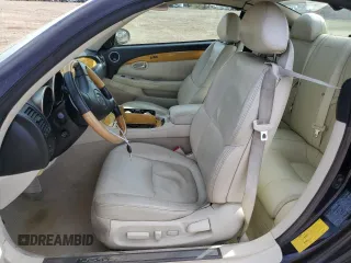 2004 Lexus SC 430 z VIN JTHFN48Y640056039, wystawiony jako Copart lot #48590735 z przebiegiem 117 295 mil mil oraz Szkoda całkowita • Salvage title. Historia ofert i sprzedaży dostępna na DreamBid. Obrazek 7.