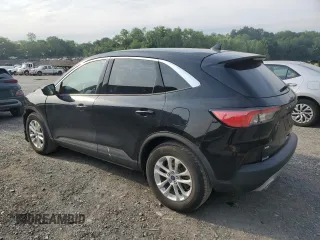 2020 Ford Escape SE z VIN 1FMCU9G68LUA65574, wystawiony jako Copart lot #60723395 z przebiegiem 23 801 mil mil oraz Szkoda całkowita • Salvage title. Historia ofert i sprzedaży dostępna na DreamBid. Obrazek 2.
