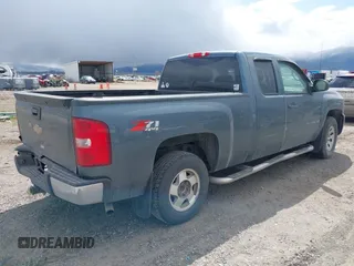 2008 Chevrolet Silverado 1500 1LT with VIN 2GCEK19J481137525, listed as a IAAI auction lot 42054992 with 159,890 mi miles and . Bid and sale history available at DreamBid. Image 4.