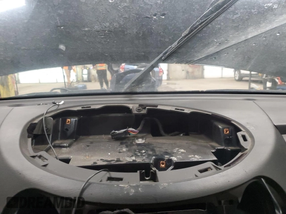 2006 Saturn ION z VIN 1G8AW15B46Z172372, wystawiony jako Copart lot #44358155 z przebiegiem Nie podano mil oraz Szkoda całkowita • Salvage title. Historia ofert i sprzedaży dostępna na DreamBid. Obrazek 9.