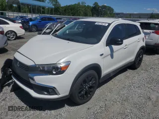 2017 Mitsubishi Outlander ES z VIN JA4AP3AU5HZ068931, wystawiony jako Copart lot #55215215 z przebiegiem 201 958 mil mil oraz Szkoda całkowita • Salvage title. Historia ofert i sprzedaży dostępna na DreamBid. Obrazek 1.