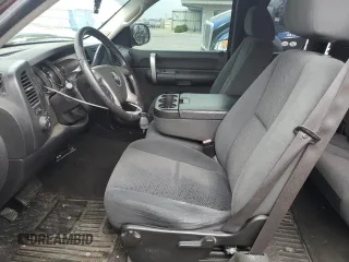 2008 Chevrolet Silverado 1500 1LT with VIN 2GCEK19J781140967, listed as a Copart auction lot 52045615 with 179,238 mi miles and Salvage Title. Bid and sale history available at DreamBid. Image 7.