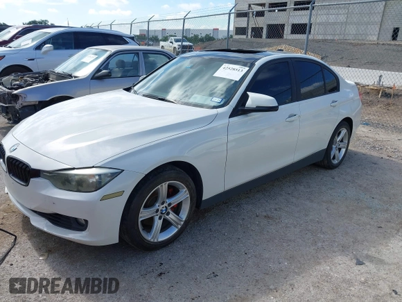 2014 BMW 3 Series 328i с VIN WBA3A5C5XEJ463194, выставлен на аукционе IAAI как лот 42528513 с пробегом 179 909 миль миль и . История ставок и продаж доступна на DreamBid. Изображение 17.