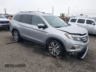 2016 Honda Pilot Touring with VIN 5FNYF6H9XGB104806, listed as a IAAI auction lot 41752532 with 81,078 mi miles. Bid and sale history available at carsss.com. Image 1.