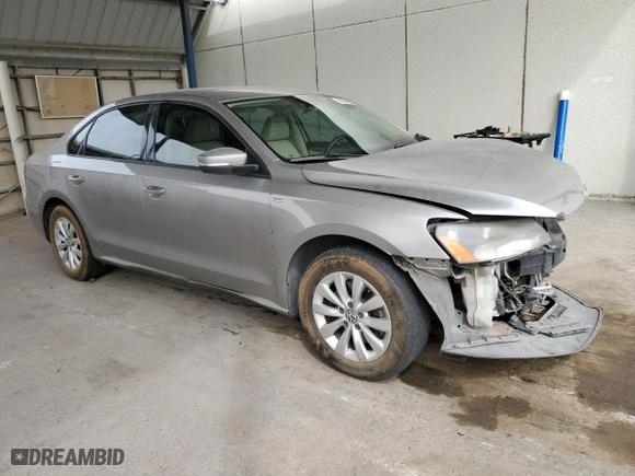 2014 Volkswagen Passat Wolfsburg Ed with VIN 1VWAS7A34EC092345, listed as a Copart auction lot 49098025 with 128,390 mi miles and Salvage Title. Bid and sale history available at carsss.com. Image 4.