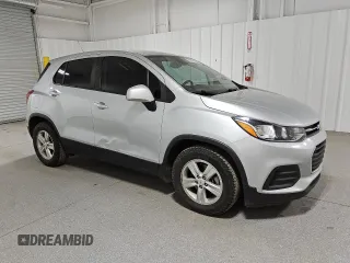 2020 Chevrolet Trax LS with VIN KL7CJKSB3LB027381, listed as a Copart auction lot 43822765 with 148,444 mi miles and Clean Title. Bid and sale history available at carsss.com. Image 4.