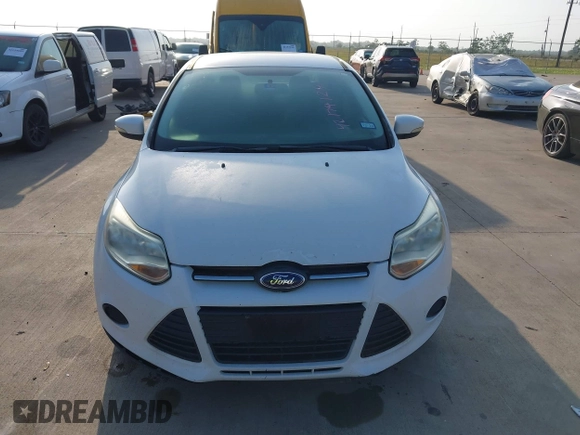 2014 Ford Focus SE with VIN 1FADP3F26EL163285, listed as a IAAI auction lot 42174124 with 172,016 mi miles and . Bid and sale history available at carsss.com. Image 6.