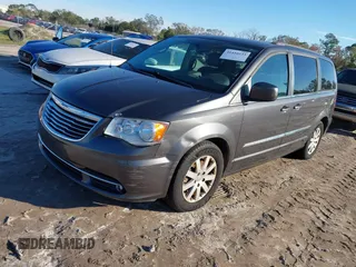 2016 Chrysler Town & Country Touring with VIN 2C4RC1BG6GR245495, listed as a IAAI auction lot 41410233 with 143,348 mi miles and . Bid and sale history available at DreamBid. Image 17.