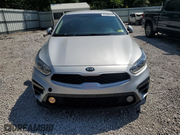 2021 Kia Forte FE with VIN 3KPF24AD2ME341474, listed as a Copart auction lot 61896575 with 77,545 mi miles and Salvage title. Bid and sale history available at DreamBid. Image 5.