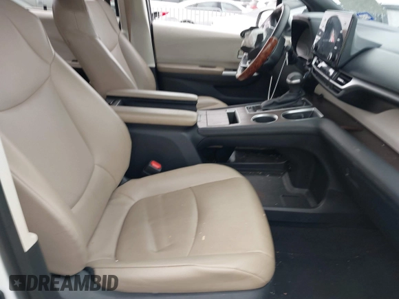 2022 Toyota Sienna XLE with VIN 5TDYRKEC5NS086739, listed as a IAAI auction lot 41277212 with 54,922 mi miles. Bid and sale history available at carsss.com. Image 5.