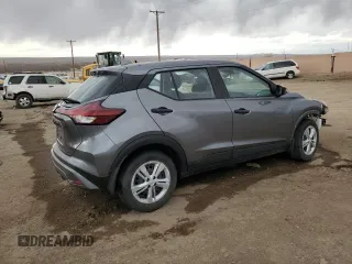 2021 Nissan Kicks S с VIN 3N1CP5BV9ML529571, выставлен на аукционе Copart как лот 44409105 с пробегом 75 657 миль миль и Списание • Salvage title. История ставок и продаж доступна на DreamBid. Изображение 3.