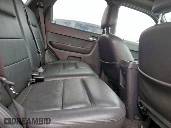 2008 Ford Escape Limited z VIN 1FMCU04138KB77500, wystawiony jako Copart lot #51249415 z przebiegiem 106 667 mil mil oraz Szkoda całkowita • Salvage title. Historia ofert i sprzedaży dostępna na DreamBid. Obrazek 10.