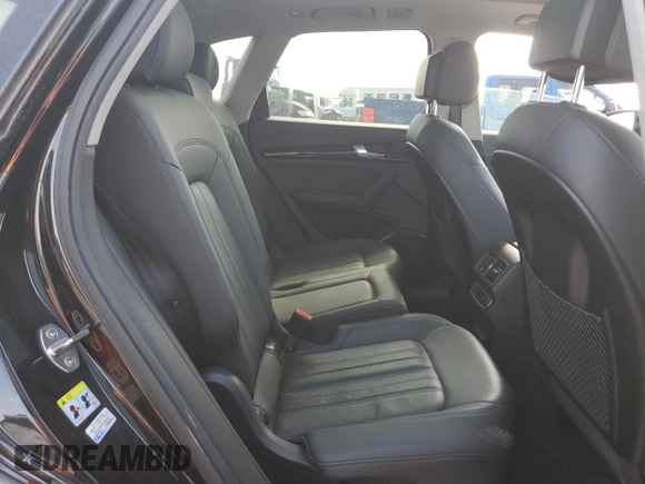 2020 Audi Q5 Premium with VIN WA1ANAFY8L2034800, listed as a Copart auction lot 56283985 with 121,952 mi miles and Salvage title. Bid and sale history available at DreamBid. Image 11.