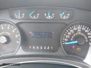2014 Ford F-150 XL with VIN 1FTMF1CM8EFC18695, listed as a IAAI auction lot 41916660 with 1 mi miles. Bid and sale history available at carsss.com. Image 7.