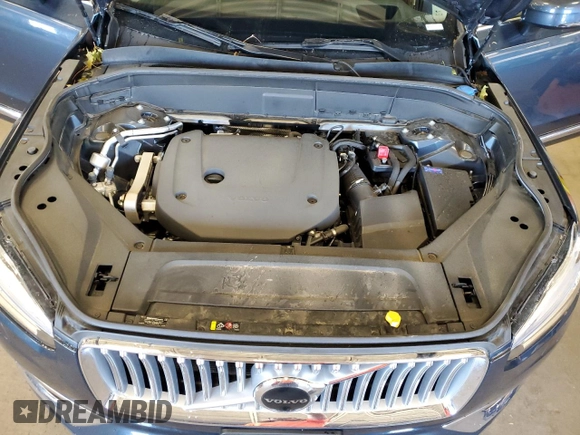 2024 Volvo XC90 Ultimate Bright Theme with VIN YV4062JF6R1145450, listed as a Copart auction lot 65262805 with 16,324 mi miles and Salvage title. Bid and sale history available at DreamBid. Image 12.