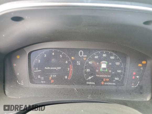 2025 Acura Integra with VIN 19UDE4H20SA003057, listed as a Copart auction lot 44174585 with 14,396 mi miles and Salvage Title. Bid and sale history available at DreamBid. Image 9.