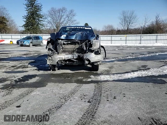 2019 GMC Sierra 1500 SLE z VIN 1GTU9BED0KZ400802, wystawiony jako Copart lot #41779505 z przebiegiem 145 627 mil mil oraz Szkoda całkowita • Salvage title. Historia ofert i sprzedaży dostępna na DreamBid. Obrazek 10.