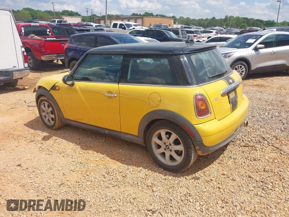 2007 MINI Hardtop with VIN WMWMF33557TT56622, listed as a IAAI auction lot 42227758 with 145,258 mi miles and . Bid and sale history available at DreamBid. Image 3.