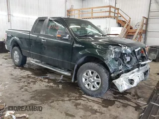 2013 Ford F-150 XL with VIN 1FTFX1EF3DKG30405, listed as a IAAI auction lot 41547225 with 126,682 mi miles. Bid and sale history available at carsss.com. Image 1.