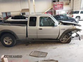 2001 Ford Ranger XL Fleet with VIN 1FTZR15E91TA29391, listed as a IAAI auction lot 41852139 with 235,586 mi miles. Bid and sale history available at carsss.com. Image 13.